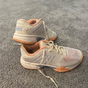 K-Swiss Hypercourt express tennis shoes